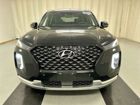 Used 2021 Hyundai Palisade Calligraphy image 3