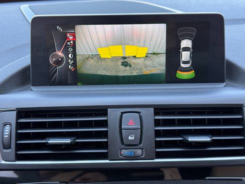 Used 2016 BMW M235i Coupe image 27