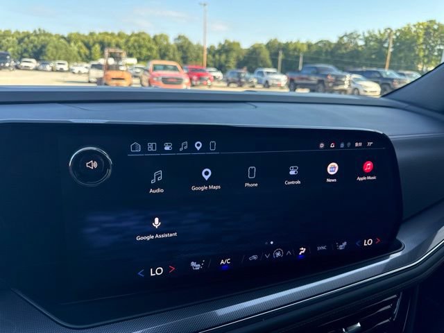 Used 2026 Chevrolet Tahoe RST w/ RST Capability Package AWD/4WD image 35