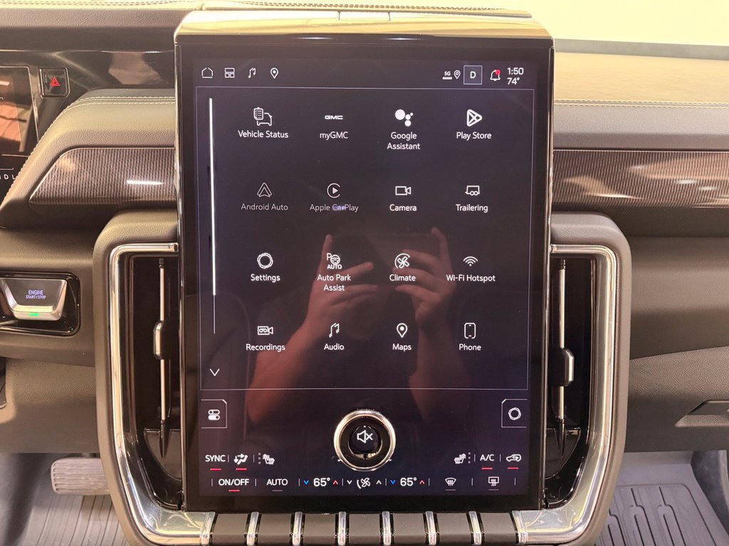Certified 2025 GMC Yukon XL Elevation AWD/4WD image 24