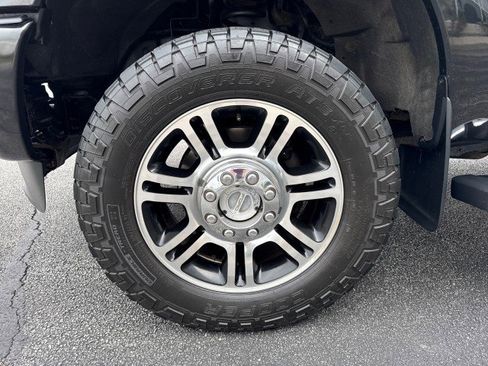 Used 2015 Ford F250 Platinum image 13