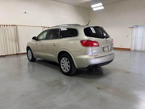 Used 2015 Buick Enclave Leather FWD image 6