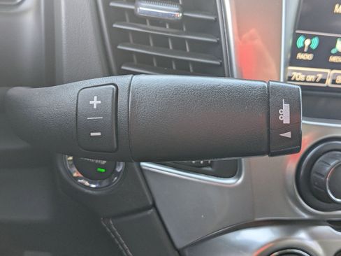 Used 2020 Chevrolet Tahoe Premier w/ 6.2L Performance Package image 25