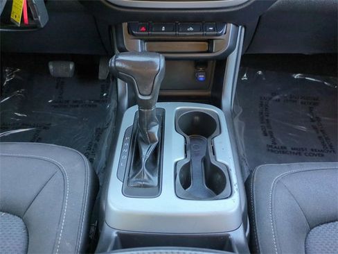 Used 2020 Chevrolet Colorado LT w/ LT Convenience Package image 18
