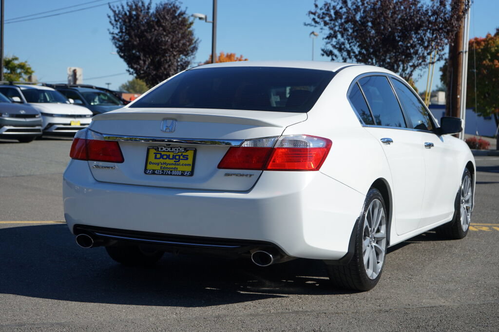 Used 2014 Honda Accord Sport image 7