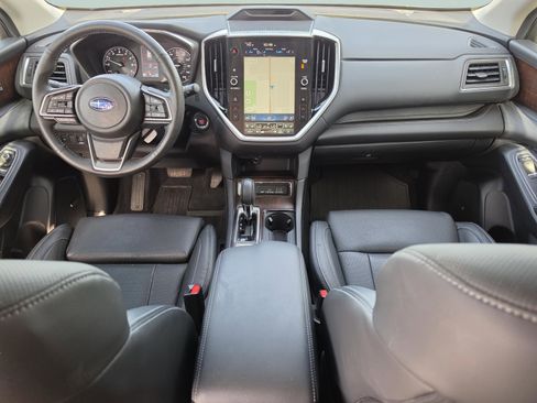 Used 2025 Subaru Ascent Touring w/ Popular Package #1 image 16