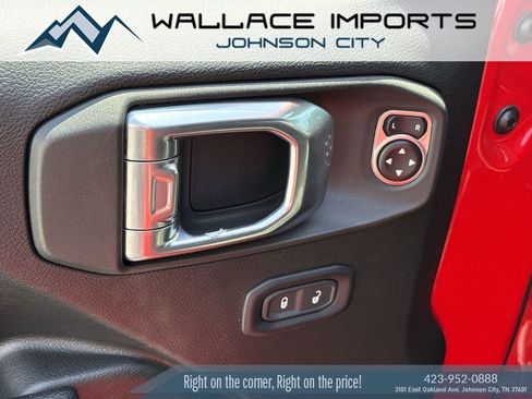 Used 2024 Jeep Wrangler Unlimited w/ Convenience Group AWD/4WD image 51