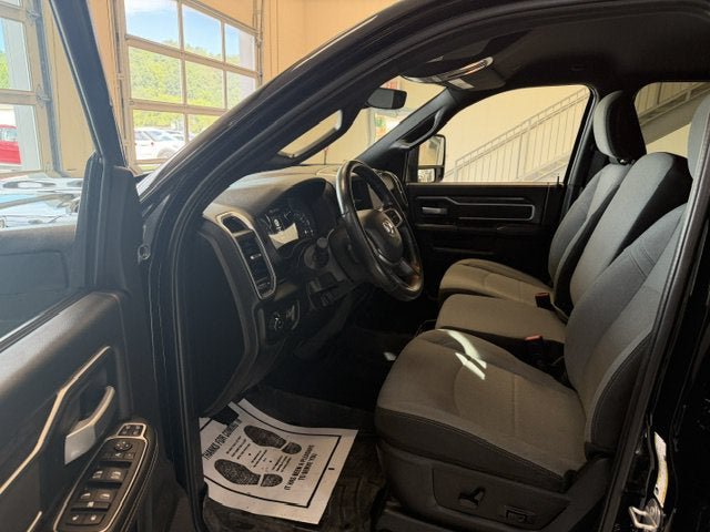 Used 2024 RAM 2500 Big Horn w/ Bed Utility Group AWD/4WD image 8