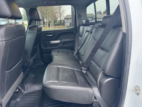 Used 2018 Chevrolet Silverado 3500 LTZ image 6