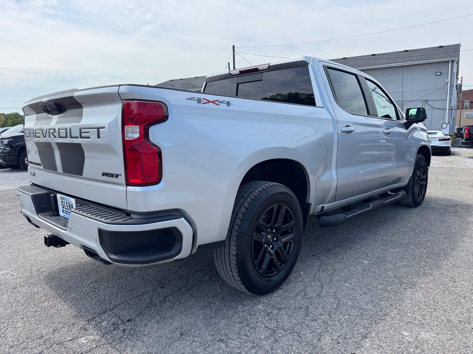 Used 2022 Chevrolet Silverado 1500 RST w/ Rally Edition AWD/4WD image 6