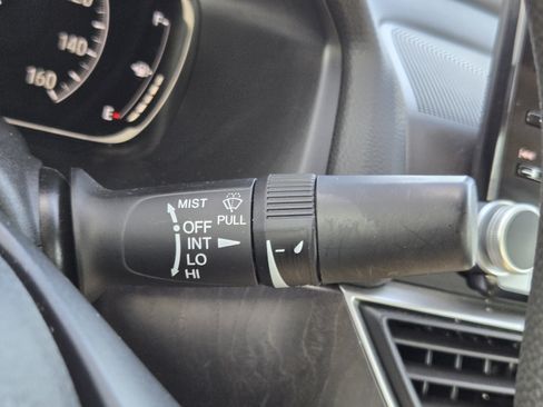 Used 2021 Honda Accord EX image 18