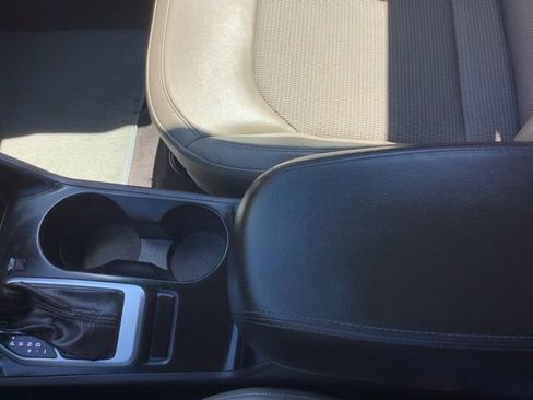 Used 2015 Hyundai Tucson SE image 32