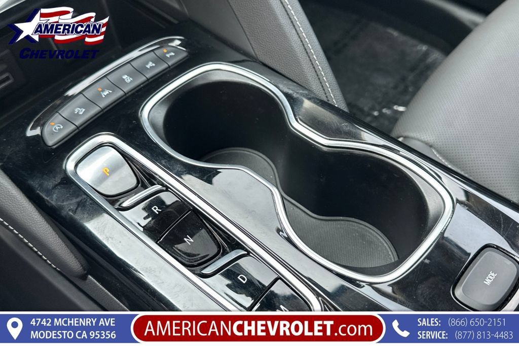 Used 2023 Buick Envision Avenir AWD/4WD image 31