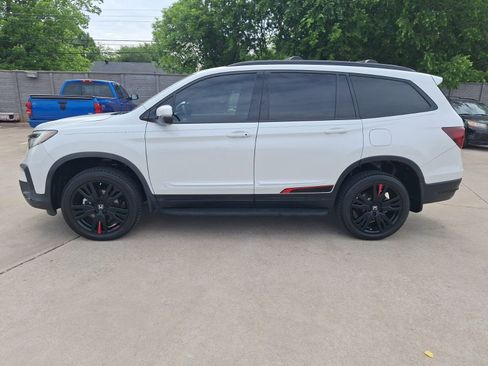 Used 2021 Honda Pilot Black Edition image 3