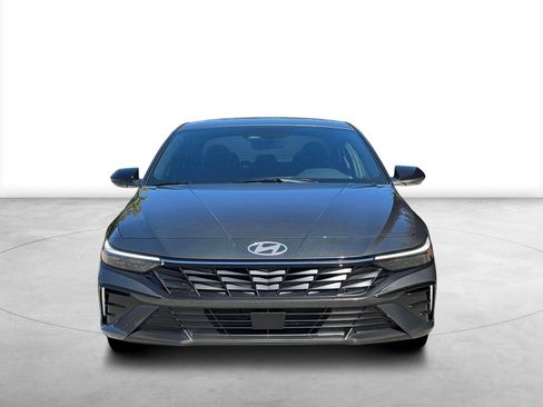New 2026 Hyundai Elantra SEL Sport image 12