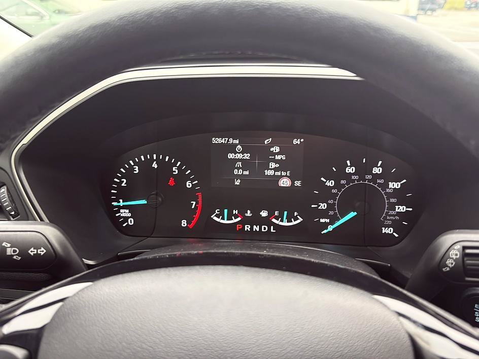 Used 2021 Ford Escape SE w/ SE Sport Appearance Package FWD image 14