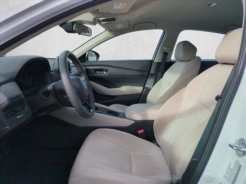 Used 2024 Honda Accord LX image 15