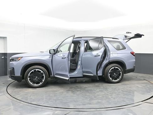 New 2026 Honda Pilot Touring image 54