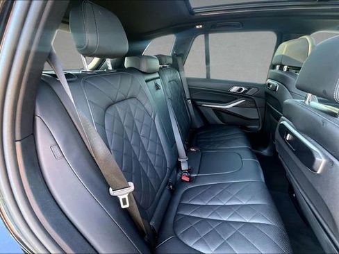 Used 2024 BMW X5 xDrive40i AWD/4WD image 26