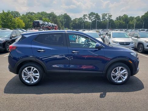 Used 2023 Buick Encore GX Preferred w/ Cold Weather Comfort Package AWD/4WD image 7