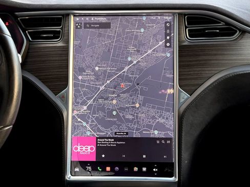 Used 2016 Tesla Model X 90D AWD/4WD image 18