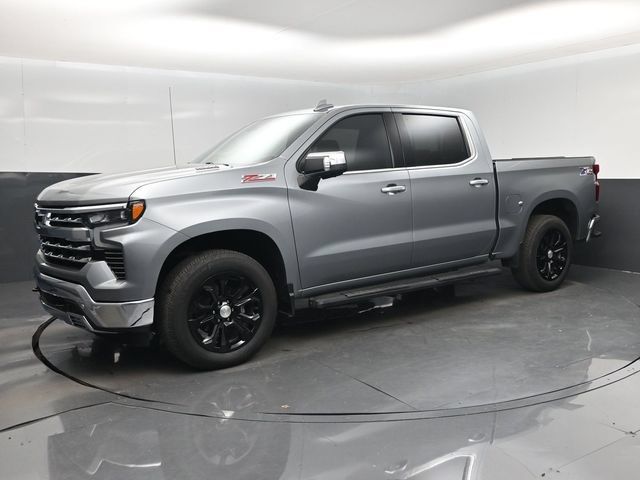 Used 2023 Chevrolet Silverado 1500 LTZ w/ Technology Package AWD/4WD image 9