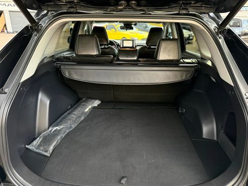Used 2019 Toyota RAV4 XLE Premium w/ Cold Weather Package AWD/4WD image 24