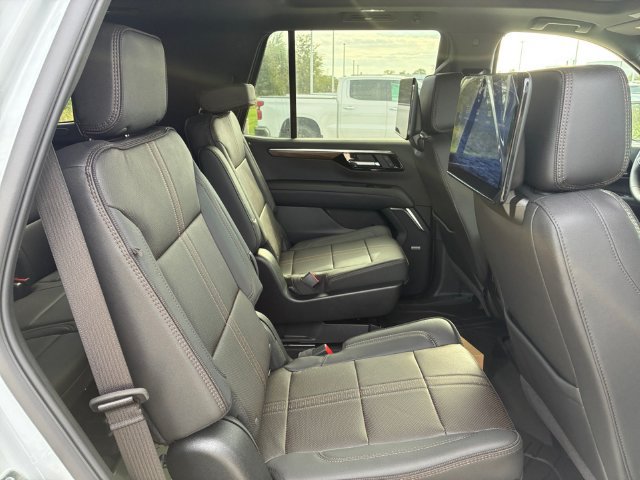 New 2026 Chevrolet Tahoe High Country AWD/4WD image 15