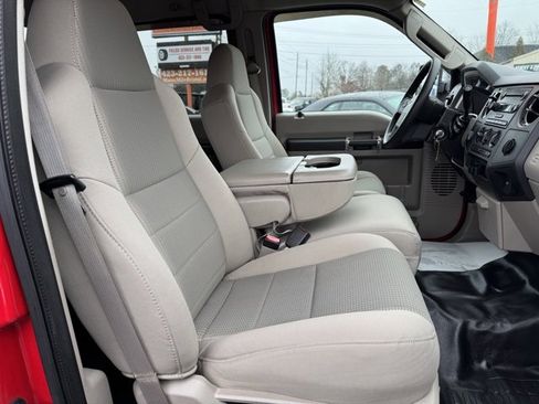 Used 2008 Ford F250 XLT image 15