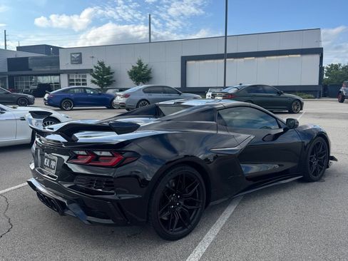 Used 2025 Chevrolet Corvette Z06 w/ Stealth Interior Trim Package RWD image 4