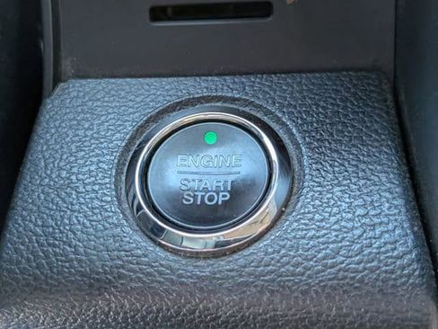 Used 2019 Ford F250 Lariat w/ Lariat Ultimate Package image 22