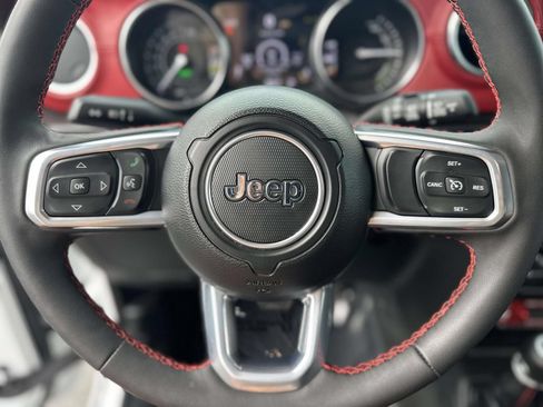 Used 2023 Jeep Wrangler Unlimited Rubicon 4xe AWD/4WD image 14