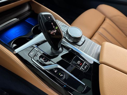 Certified 2023 BMW 530e w/ M Sport Package RWD image 18