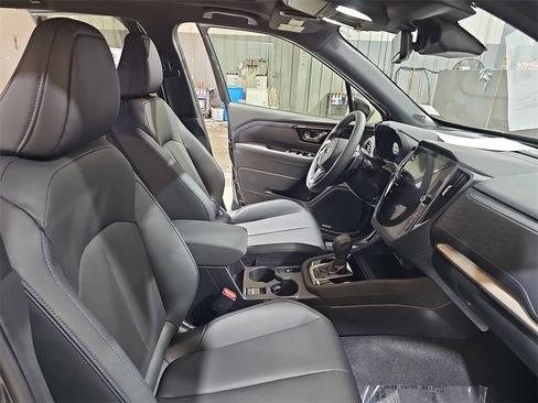New 2025 Subaru Forester Limited image 10