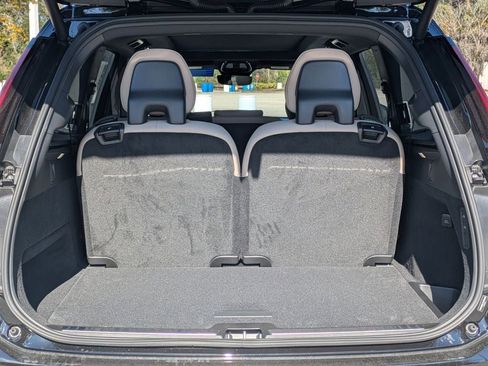 New 2026 Volvo XC90 T8 Plus AWD/4WD image 13