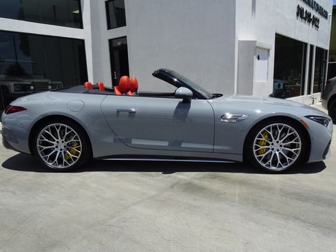 Used 2022 Mercedes-Benz SL 63 AMG 4MATIC image 9