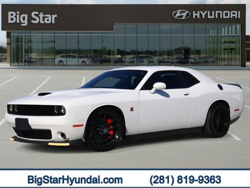 Used 2020 Dodge Challenger R/T Scat Pack w/ Dynamics Package image 1