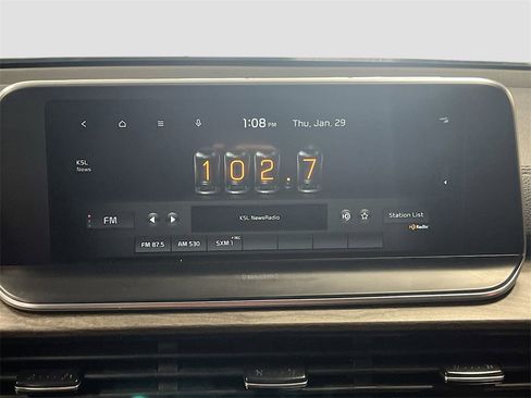 Used 2022 Kia Telluride EX w/ EX Premium Package image 15