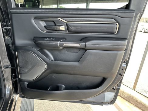 Used 2021 RAM 1500 Limited w/ Night Edition AWD/4WD image 33