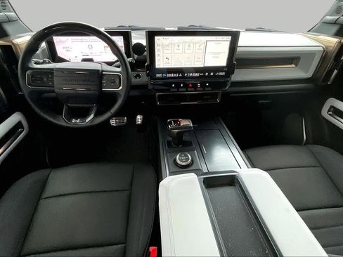 Used 2025 GMC Hummer EV 2X w/ LPO, Illumination Package AWD/4WD image 15