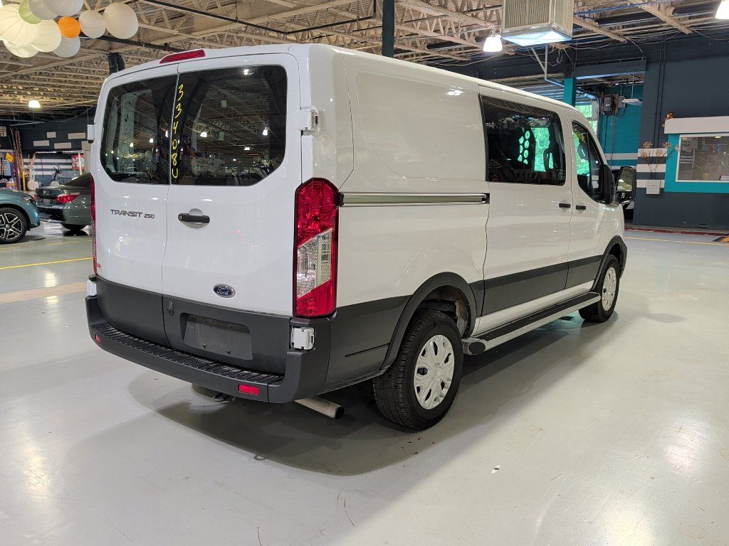 Used 2025 Ford Transit 250 Low Roof w/ Exterior Upgrade Package RWD image 9