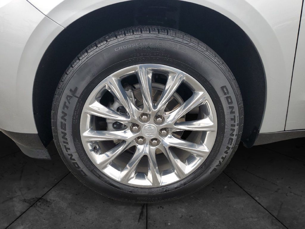 Used 2021 Buick Enclave Premium w/ Sun and Sites Package FWD image 14
