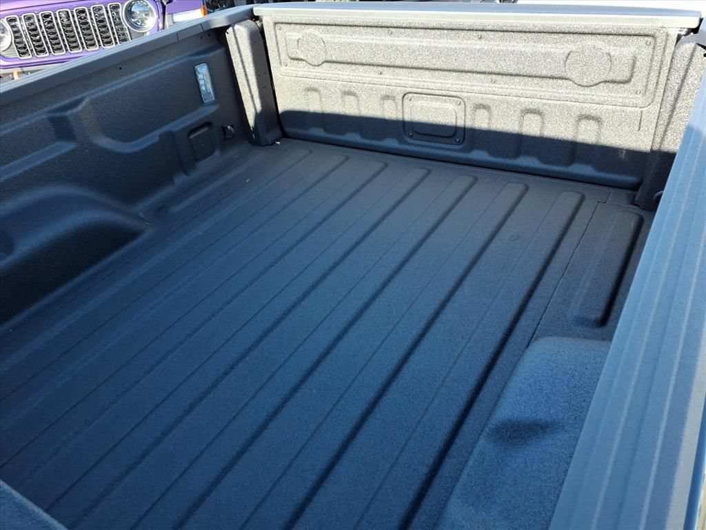 New 2026 Jeep Gladiator Sport AWD/4WD image 11