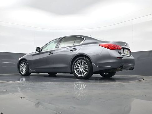 Used 2017 INFINITI Q50 Signature Edition w/ All Weather Package (L93) AWD/4WD image 27