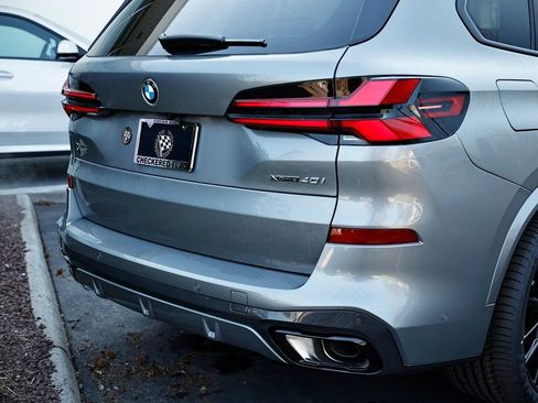 New 2026 BMW X5 xDrive40i w/ M Sport Package image 9