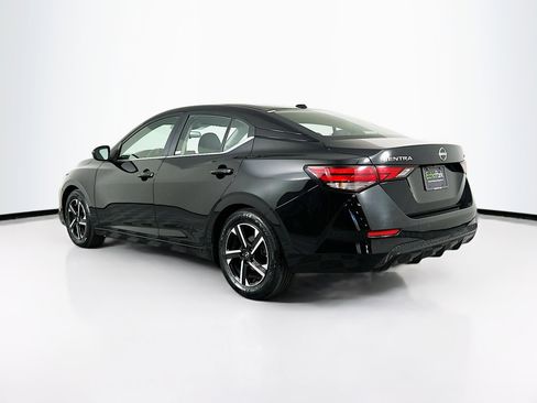 Used 2024 Nissan Sentra SV image 5