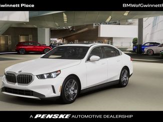 New 2026 BMW 540i xDrive video 1