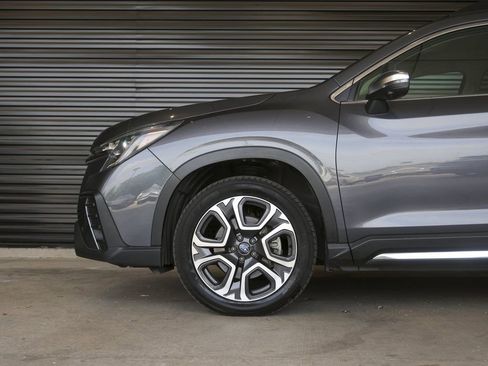 Used 2023 Subaru Ascent Touring image 13