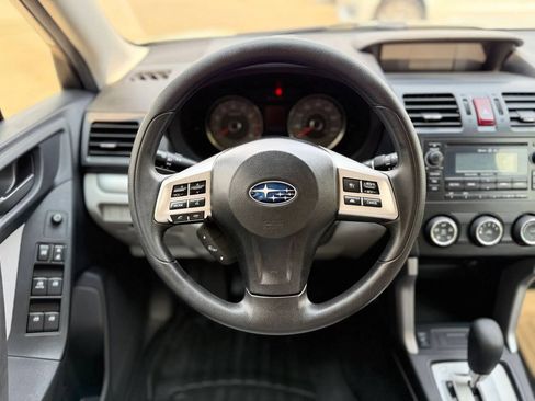 Used 2015 Subaru Forester 2.5i Premium AWD/4WD image 17