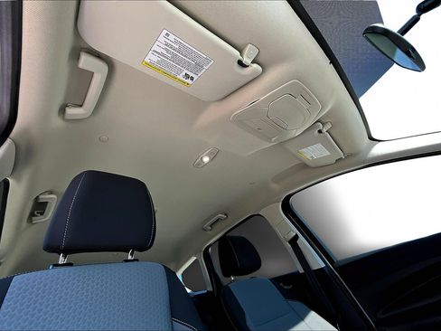 Used 2017 Ford C-MAX SE image 29